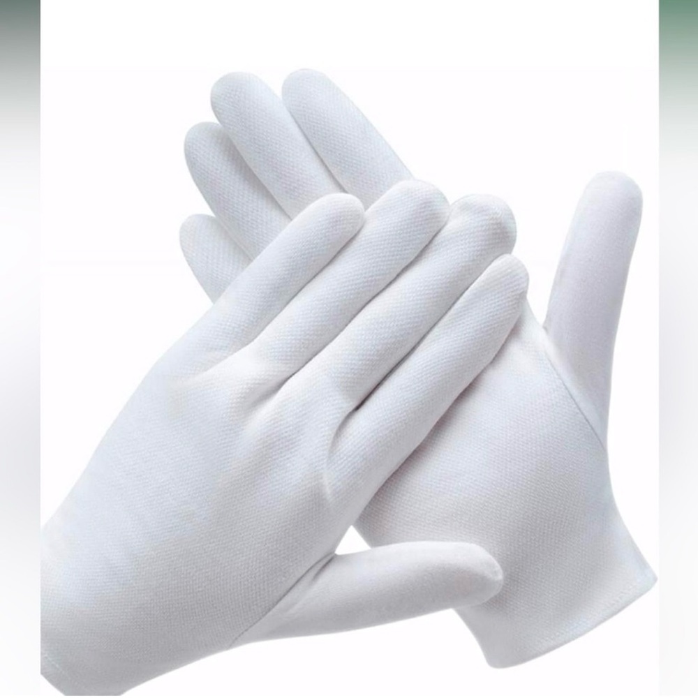 White Photo Gloves / Live Show Bundle Item 👀